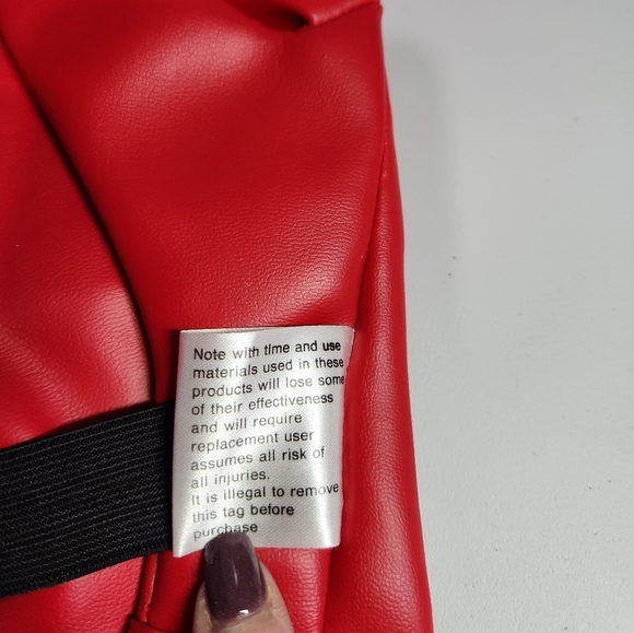 Century Boxing Training gloves - Picture 4 of 4